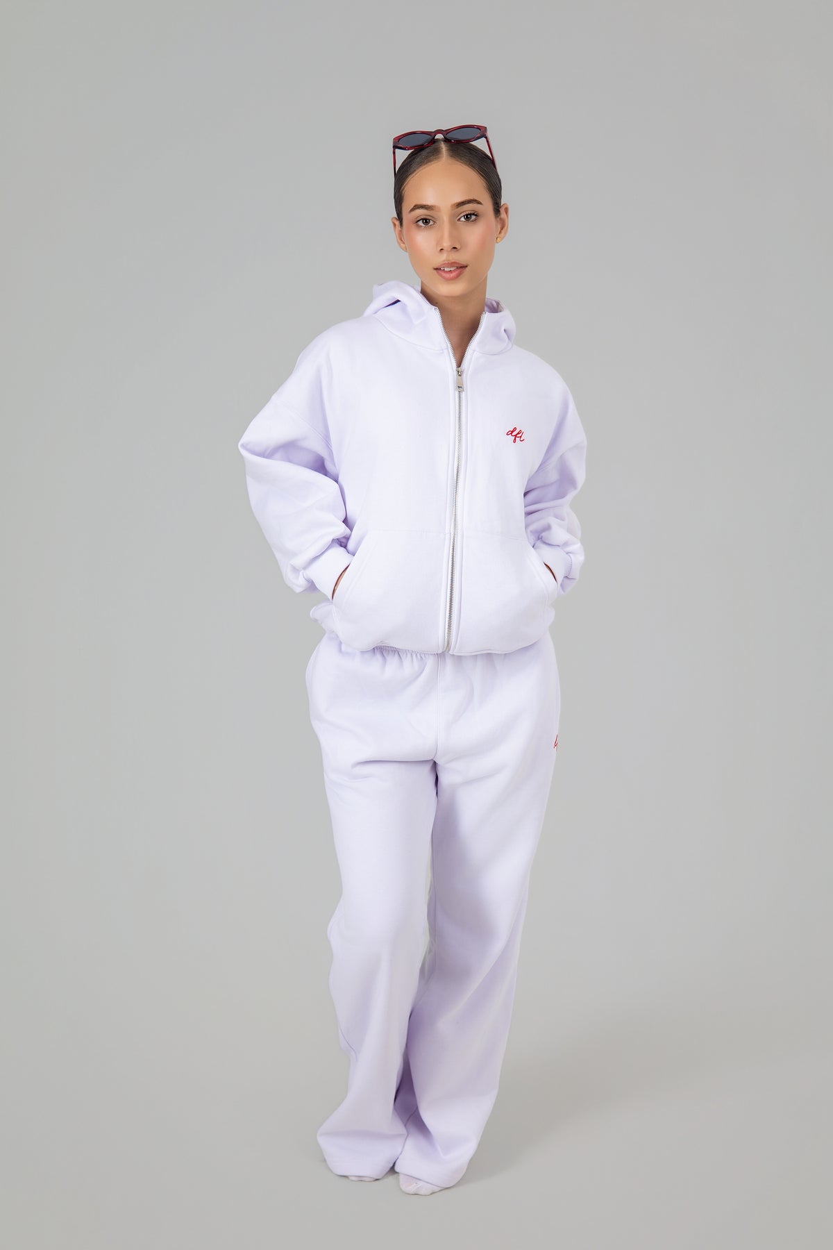 White Cherry Set Hoodie and Jogger